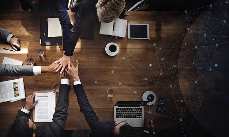 external advisory university